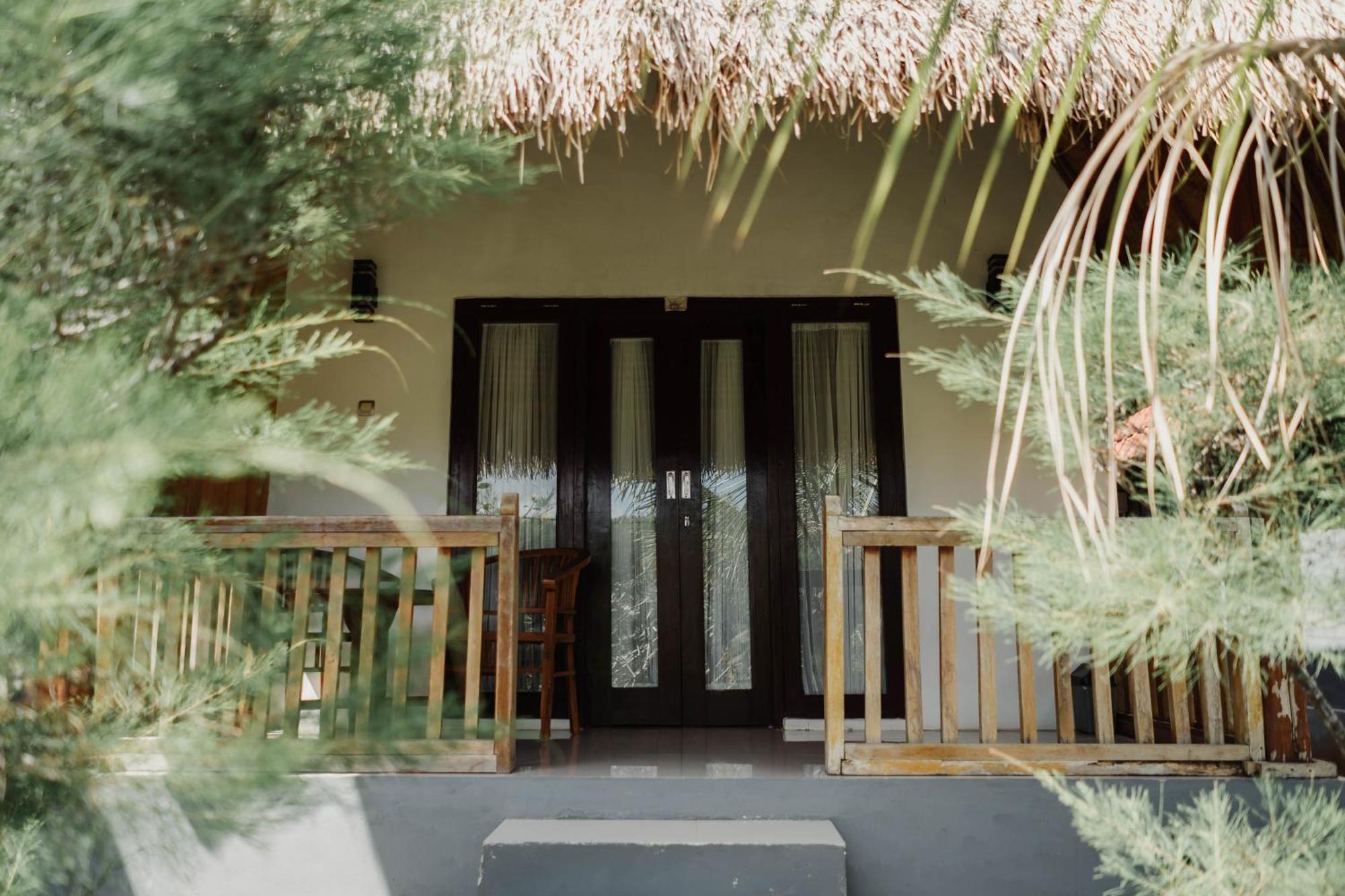 Temeling Jungle Inn Batumadeg Exterior foto